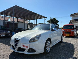 アルファロメオ ジュリエッタ コンペティツィオーネ [中古] 保証期間あり 1ヶ月 AT