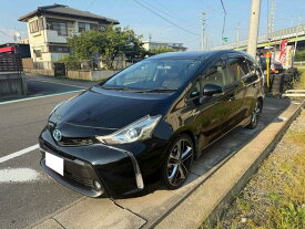 トヨタ プリウス　アルファ G [中古] AT