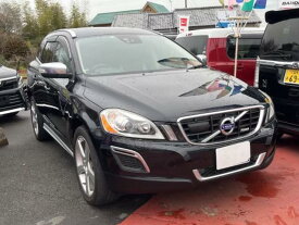 XC60 T6 AWD（ボルボ）【中古】 中古車 SUV・クロカン ブラック 黒色 4WD ガソリン