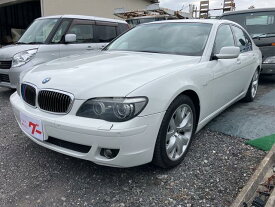 7シリーズ その他（BMW）【中古】 中古車 セダン ホワイト 白色 2WD ガソリン