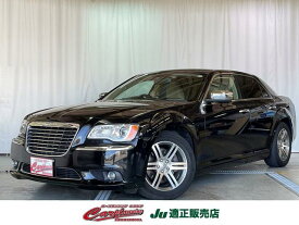 クライスラー クライスラー・300 300リミテッド＋ [中古] 保証期間あり 3ヶ月 AT
