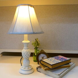 テーブルランプ ミニランプ 白 ホワイト スタンドライト アンティーク ランプ ライト ベッドサイド ベッドランプ テーブルライト クラシック テイスト アンティーク アンティーク調 LED インテリア 照明 おしゃれ かわいい ミニテーブルランプ ME64427