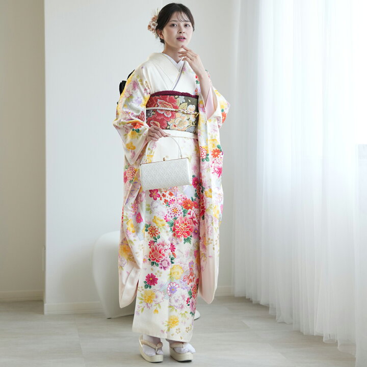 振袖 身長152-167cm 黒 黄色 ピンク 正絹袖 身長152-167cm 白 赤、ピンクの牡丹 正絹 振袖 身長152-167cm 白 正絹　牡丹　豪華