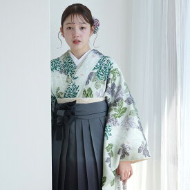 【レンタル】【utatane 袴 17点セット 国内染色 日本製生地　淡いグリーンの滲む糸菊】二尺袖着物 はかま フルセット 卒業式 大学生 専門学生 レディース 女性 袴91cm（身長153-158cm）ブーツ着用時165cmまで適応 足袋プレゼント 重ね衿縫い付済 往復送料無料