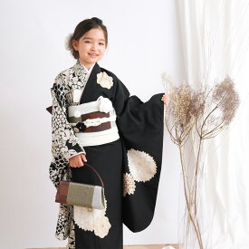 【レンタル】 七五三セット JAPAN STYLE 120cm-135cm前後 七五三 7歳 日本製 着物 フルセット 花 四つ身 黒系 子供 kids ブラック 白 グラック モノクロ はこせこ 帯 草履 バッグ 髪飾り 足袋 七歳 七才 7才 ブランド着物 往復送料無料