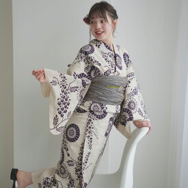 【utatane×注染工房 日本製小幅生地使用 浴衣3点セット 先染めベージュ濃紫の藤御所車】特選シリーズ 注染 本染め にじみ 手染め ぼかし フリーサイズ 浴衣セット（ゆかた・帯・下駄）日本製 国産 手縫い併用国内縫製 奈良の職人さんの手染め ブランド
