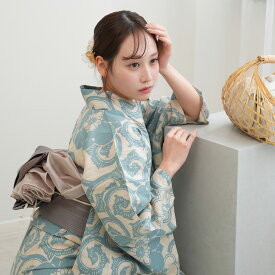 【utatane×注染工房 日本製小幅生地使用 浴衣3点セット 先染めベージュ　水色の葵唐草】特選シリーズ 注染 本染め にじみ 手染め ぼかし フリーサイズ 浴衣セット（ゆかた・帯・下駄）ですぐお出かけ 日本製 国産 手縫い併用国内縫製 奈良の職人さんの手染め