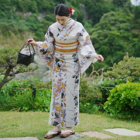 【utatane 高級変わり織 浴衣3点セット からしの百合片寄せ】ここでしか買えない昭和初期アンティーク復刻版 フリーサイズ 浴衣セット（ゆかた・帯・下駄）ですぐお出かけ 上質 うたたね 国産生地 国内染色