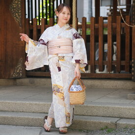 【utatane 高級変わり織 浴衣3点セット 山吹色の扇面と儚い花】ここでしか買えない昭和初期アンティーク復刻版 フリーサイズ 浴衣セット（ゆかた・帯・下駄）ですぐお出かけ 上質 うたたね 国産生地 国内染色