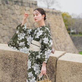 【utatane 高級変わり織 浴衣3点セット 抹茶グリーンに牡丹唐草】ここでしか買えない昭和初期アンティーク復刻版 フリーサイズ 浴衣セット（ゆかた・帯・下駄）ですぐお出かけ 上質 うたたね 国産生地 国内染色