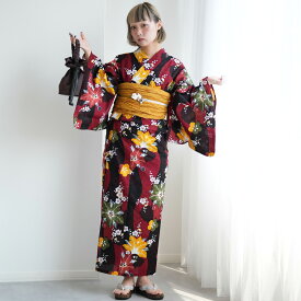 【ニコアンティーク 高級変わり織 浴衣3点セット　赤と黒の立沸とレトロ花】みんなと違う浴衣を着よう！個性派きものブランドNicoAntiqueの2025年新作 フリーサイズ 浴衣セット（ゆかた・帯・下駄）ですぐお出かけ レトロ 国産生地 国内染色