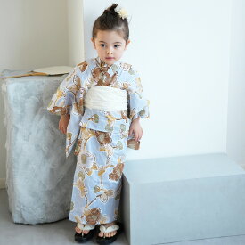 【utatane kids 高級変わり織 子供浴衣3点セット 女の子 ブルーグレーに椿唐草】 ここでしか買えない昭和初期アンティーク復刻版 こども浴衣セット ( ゆかた・帯・下駄 ) 3歳 4歳 5歳 6歳 7歳 8歳 9歳 10歳 レトロ キッズ 国産生地 国内染色
