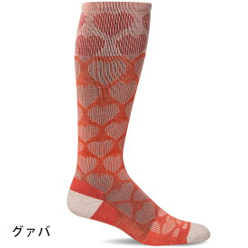 着圧ソックス ソックウェル SOCKWELL 靴下 SW108W Heart Throb [レディース メンズ 母の日 ギフト プレゼント アウトドア 昼用 おしゃれ 人気]