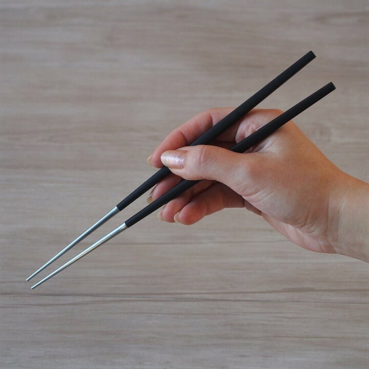 楽天市場 箸 おしゃれ 玄美 角 23cm はし お箸 スタイリッシュ 銀 シルバー 持ちやすい 18 8 ステンレス 樹脂 レストラン オシャレ 食洗機対応 食器 カトラリー かっこいい おうち時間 テーブルウェア器彩人うつわさいと