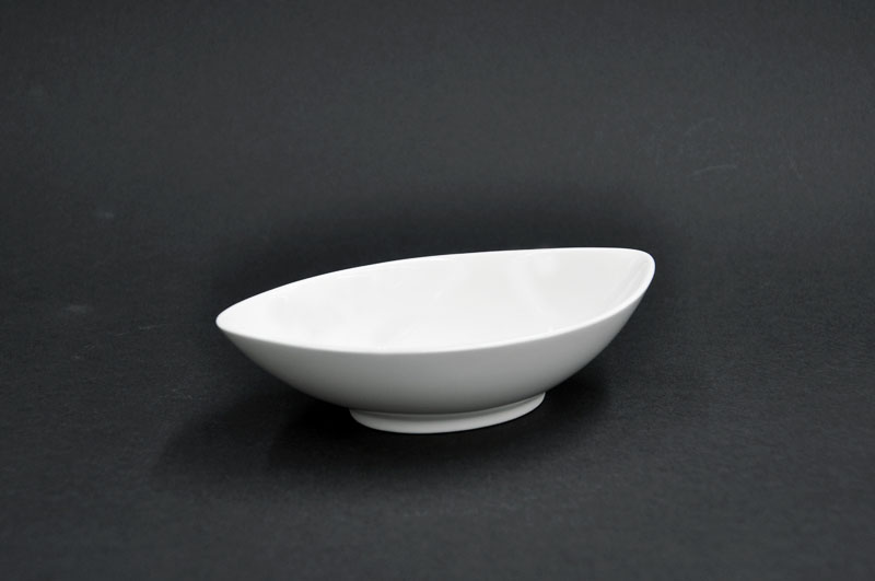 注目の NIKKO Kichen Tableware Collection ニッコー 18cm リーフボールフードスタイリング Stylish Bowl 白い食器 食器 業務用