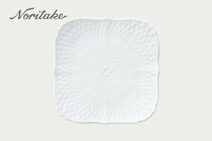 m^P `Noritake` 15cmXNGAv[gVF[ u(CHER BLANC)PiiɂȂ܂BMtgɂ͓Ă܂B