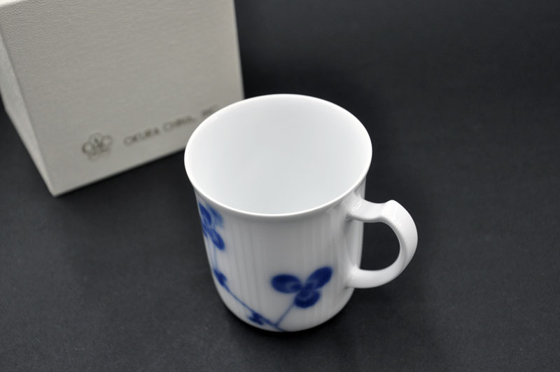 楽天市場】大倉陶園ハピネス(8090)マグカップ : わたしの器