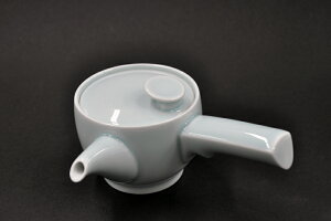 白山陶器茶和(SAWA)急須 青白釉(右手用)[単品/箱 段ボール]