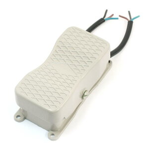 uxcell tbgXCb` tbgy_XCb` ݃XCb` SPDT^nht[ t]YDT1-18