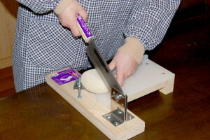 Xe@ݐ؂@@()@A-214@@Rrjs@@@@Gρ@~