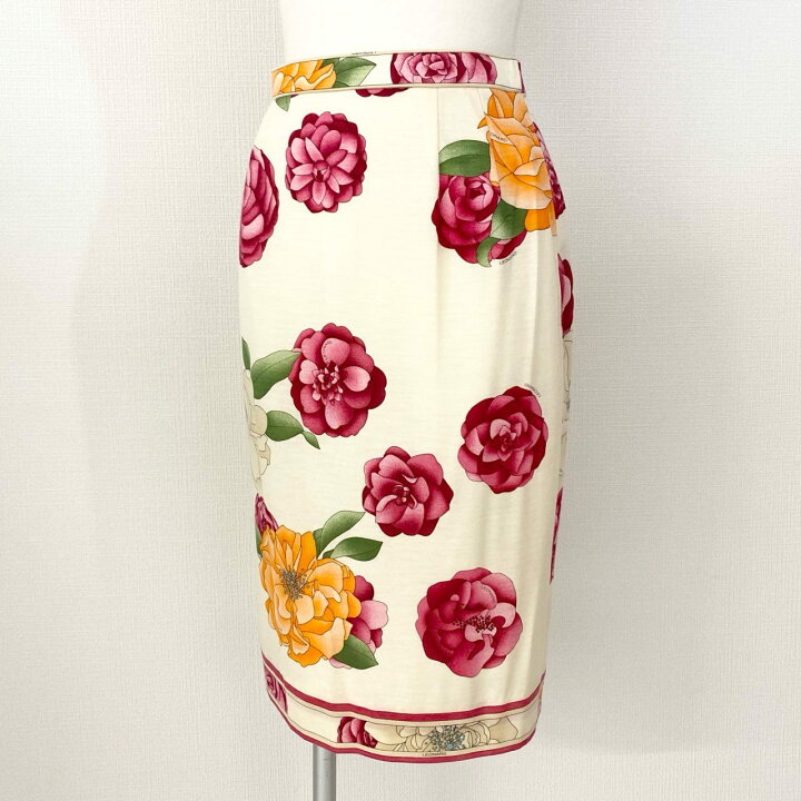 楽天市場】16 LEONARD レオナール 美しい花柄プリント 花柄スカート 膝 