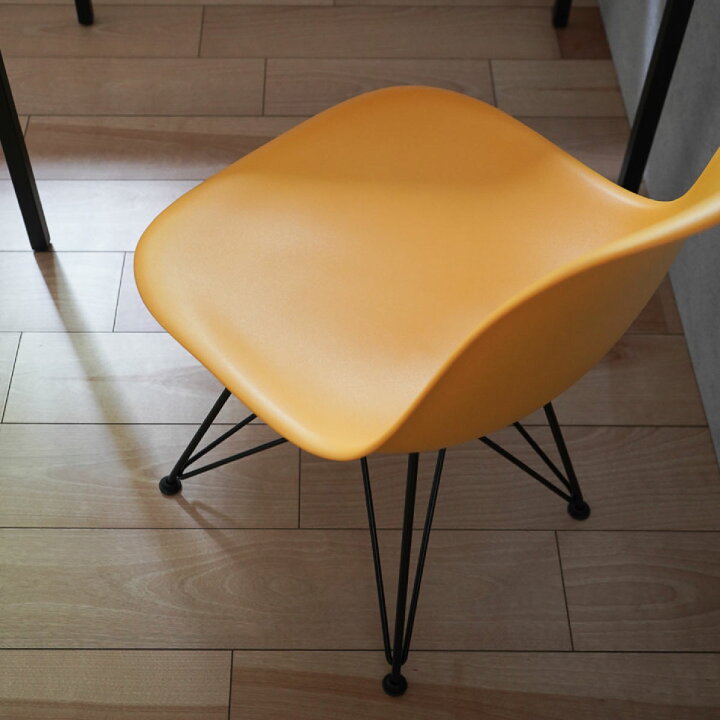 楽天市場】【ハーマンミラー正規品／5年保証／イームズチェア／本物 