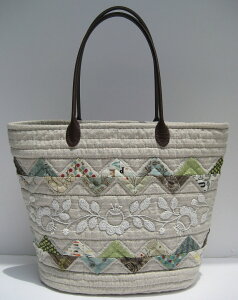 【柴田明美のパッチワークキット】白い刺しゅうのバッグ