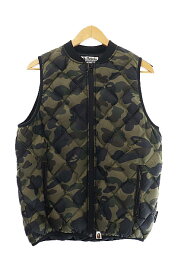 【中古】アベイシングエイプ A BATHING APE 1ST CAMO PUFFER VEST ファースト カモ 迷彩 ダウン ベスト 001LJC801008X S カーキ ブランド古着ベクトル 中古 240105 メンズ