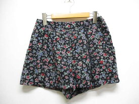 【中古】フォーエバー21 FOREVER21 花柄 ショート パンツ M 黒 ブラック 裏地付き レディース 【ベクトル 古着】 230501