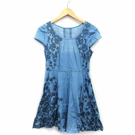 【中古】ジルスチュアート JILL STUART デニム ワンピース フレア ミニ 半袖 丸首 花 柄 レースアップ リボン タック 薄手 P ライトブルー 青 /HT18 レディース 【ベクトル 古着】 220811