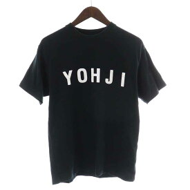 【中古】ヨウジヤマモトプールオム YOHJI YAMAMOTO POUR HOMME NEW ERA 22SS BLOCK TYPEFACE YOHJI PRINT SHORT SLEEVE Tシャツ カットソー プリント 半袖 2 S 黒 ブラック /YI24 メンズ 【ベクトル 古着】 230825