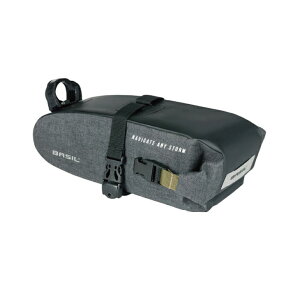 BASIL oW NAVIGATOR STORM SADDLE BAG irQ[^[ Xg[ ThobO 1.5L ubN (020152)(8715019182808) obO