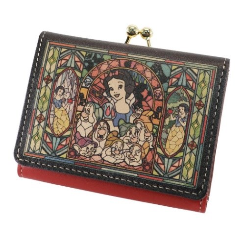 三つ折りコンパクト財布 ミニウォレット 白雪姫 ステンドグラスコレクション ディズニープリンセス ディバージョン プレゼント