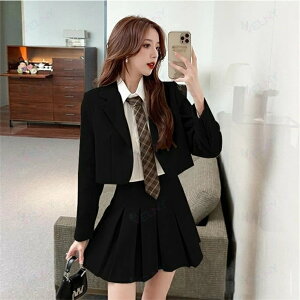 ���Ǝ� �X�[�c ���̎q 4�_�Z�b�g �傫���T�C�Y �؍� ���� JK���� �t�H�[�}���X�[�c ���w�� ���w�Z ���w�� ���Z�� �X�J�[�g�X�[�c ���� ������� ���f�B�[�X�X�[�c �������T�C�Y