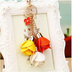 選べるカラー バッグチャーム ミニチャーム アクセ 花 鍵 イニシャル キーリング キーホルダー 可愛い おしゃれ お洒落 キーホルダー チャーム キラキラ ミセス 30代 40代 50代 プレゼント VelvetSalon プレゼント