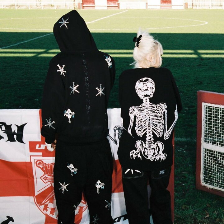 楽天市場】UNKNOWN LONDON / HCW Dagger Rhinestone Zip Hoodie : VENTURER