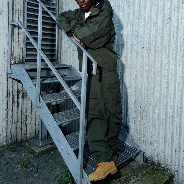 楽天市場】UNKNOWN LONDON / Cross Rhinestone Ripstop Cargo Pants 