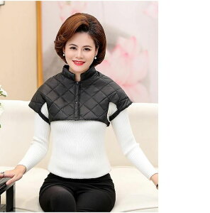 肩当てベスト 大きいサイズ レディース ルームウェア 部屋着 防寒 安眠 おしゃれ 便利 暖かい シンプル 無地 敬老の日 プレゼント 贈り物 ギフト 黒 赤