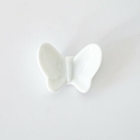 箸置き(バタフライ)II / ポーセラーツ 白磁 真っ白い食器 ポーセリンアート 蝶