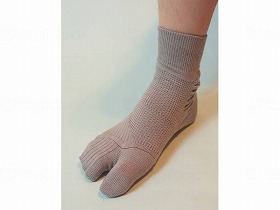 外反母趾対策靴下 ｸﾞﾚｰ 25-26cm コーポレーションパールスター 予約販売 激安超特価 MKBT25G