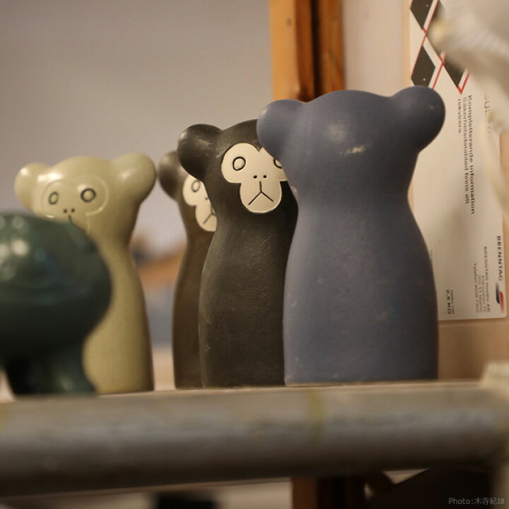 楽天市場 送料無料 ポイント2倍 花瓶 オブジェ 陶器 一輪挿し サル 鹿児島睦 デザイン 北欧 おしゃれ かわいい インテリア 置物 ブラウン グレー グリーン 猿 さる 小さい ミニ En Liten Van Monkey 動物 フラワーベース 手作り エンリトゥンバン Keramikstudion 楽天市場 送料無料 ポイント2倍 花瓶 オブジェ 陶器 一輪挿し サル 鹿児島睦 デザイン 北欧 おしゃれ かわいい インテリア 置物 ブラウン グレー グリーン 猿 さる 小さい ミニ En Liten Van Monkey 動物 フラワーベース 手作り エンリトゥンバン Keramikstudion