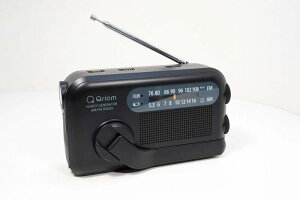 Qriom �R�P �L�����I�� ��񂵃��W�I �h�� �h�o �g�я[�d AM FM ���C�hFM �u���b�N YTM-R110