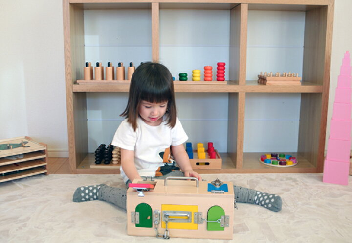 楽天市場】モンテッソーリ カギ箱 Montessori Lock Box 知育玩具 