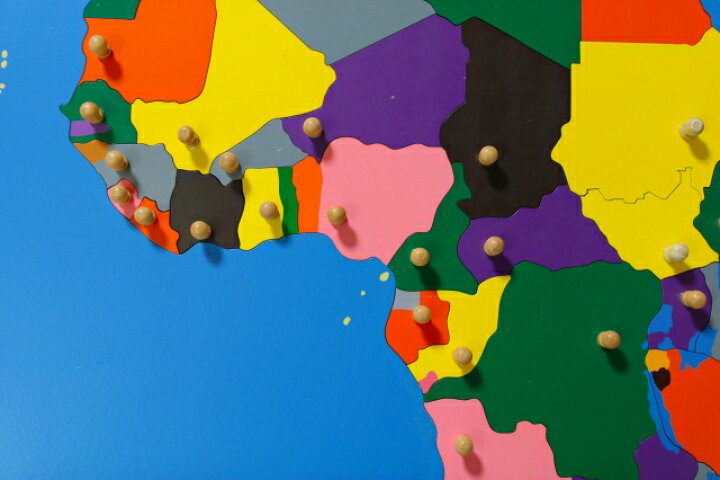 楽天市場】モンテッソーリ アフリカ地図パズル Montessori Puzzle Map 