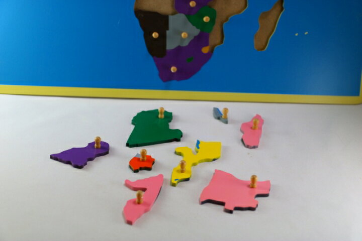 楽天市場】モンテッソーリ アフリカ地図パズル Montessori Puzzle Map 