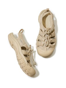 �yKEEN�z�y�������p�zNEWPORT H2�yWEB����z Juze �r�X �V���[�Y�E�C �T���_�� �u���b�N �x�[�W�� �s���N�y���������z[Rakuten Fashion]