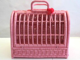 【中古】 犬猫 小動物用 ラタン製ペットキャリー　ケース W39cm ピンク kz5024229076