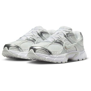 �i�C�L ���f�B�[�X V5 RNR �X�j�[�J�[ Y2K �V���[�Y �R�C �z���C�g �� �u���b�N �� �������� NIKE HQ7901