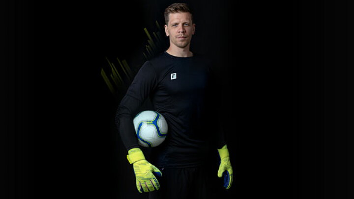 楽天市場 ロイシュ Reuschピュア コンタクト フュージョンサッカー キーパーグローブ キーテ21ss 2199 ビバスポーツ