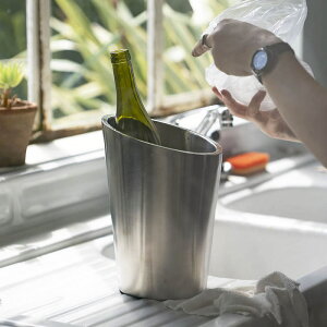 �������� �|�C���g3�{ �_�u�� �E�H�[�� �{�g�� �N�[���[ DOUBLE WALLED BOTTLE COOLER ���C�� �p�[�e�B�[ ���X�g���� �m�H �X�e�����X M-0520